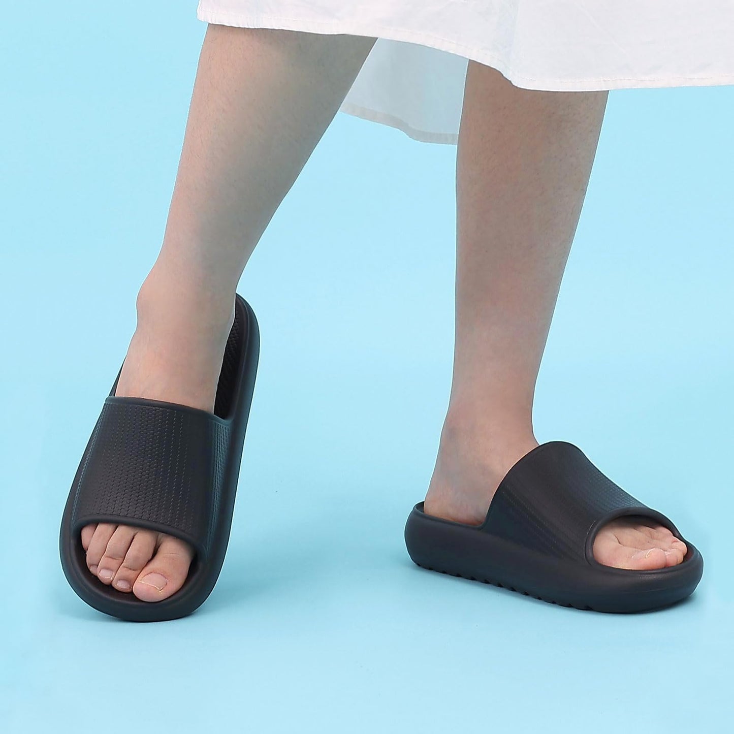 Comwarm Cloud Slide Sandals for Women Men Ultra Comfort Recovery Pillow Slippers Soft Summer Beach Shoes with Low Arch Support,Matte Black Size 6.5-7 Wonmen/5-5.5 Men