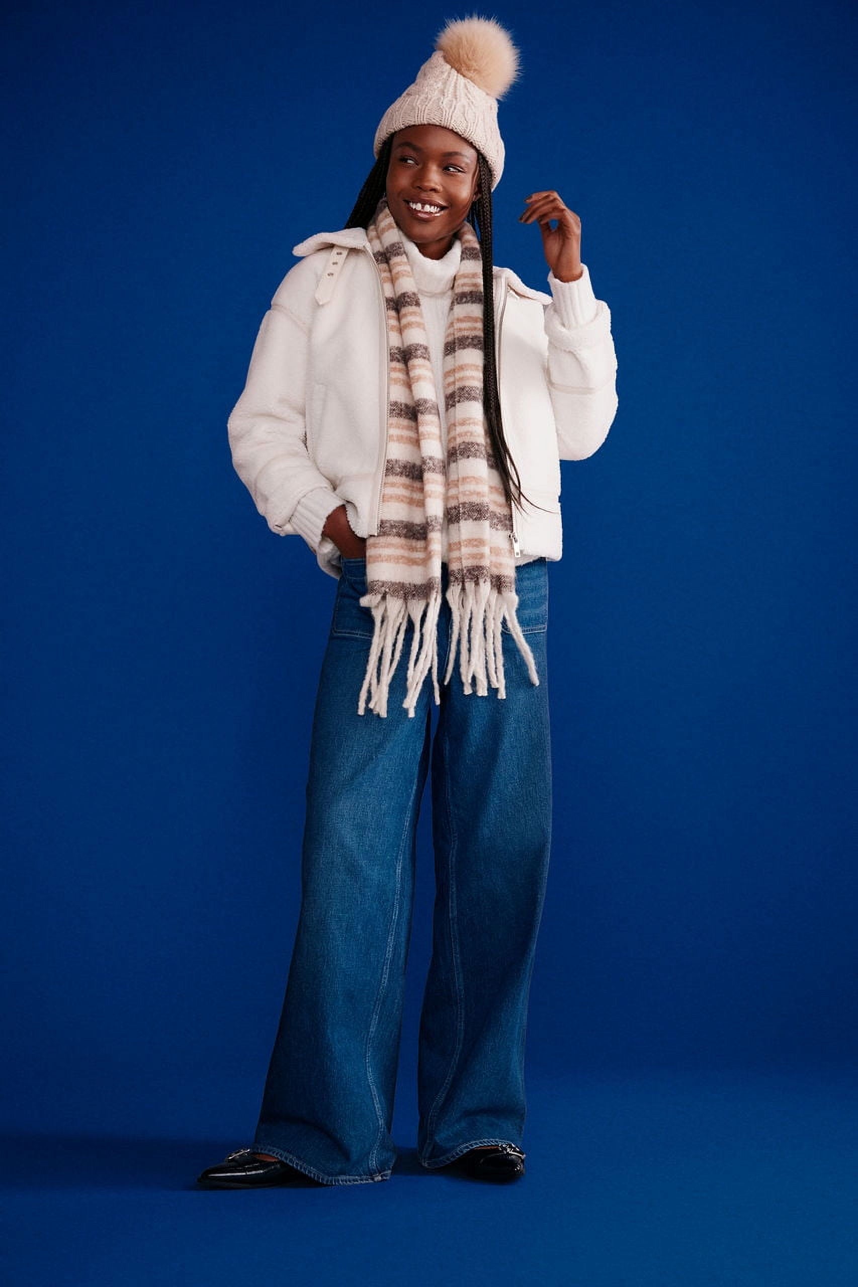 Time and Tru Women's Pom Cable Knit Winter Beanie, Oatmeal Heather