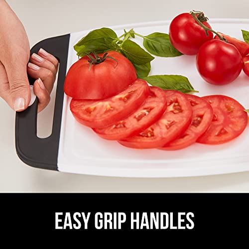 GORILLA GRIP 100% BPA-Free Reversible Kitchen Cutting Board Set of 3, Nonporous, Juice Grooves to Catch Liquid, Slip Resistant Handle Border, Dishwasher Safe, Durable Large Food Chopping Boards, Black