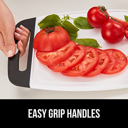 GORILLA GRIP 100% BPA-Free Reversible Kitchen Cutting Board Set of 3, Nonporous, Juice Grooves to Catch Liquid, Slip Resistant Handle Border, Dishwasher Safe, Durable Large Food Chopping Boards, Black