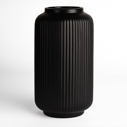 Black Ceramic Flower Vase, 8 Inch Ribbed Vase for Pampas Grass, Fresh or Dried Flowers, Decorative Centerpiece for Living Room, Kitchen, Bookshelf, Office Decor