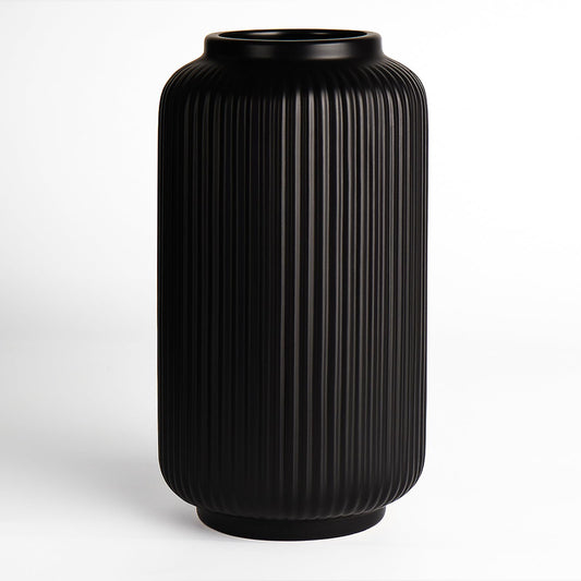 Black Ceramic Flower Vase, 8 Inch Ribbed Vase for Pampas Grass, Fresh or Dried Flowers, Decorative Centerpiece for Living Room, Kitchen, Bookshelf, Office Decor