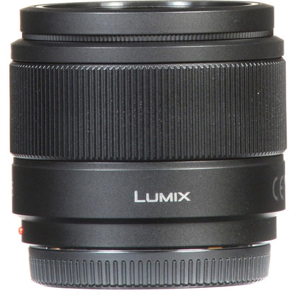 Panasonic LUMIX G Lens, 25mm, F1.7 ASPH, Mirrorless Micro Four Thirds, H-H025K (USA Black)