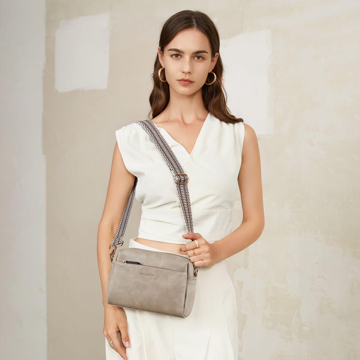 BOSTANTEN Small Crossbody Purse for Women Triple Zip Cell Phone Leather Shoulder Handbag with Wide Guitar Strap Grey
