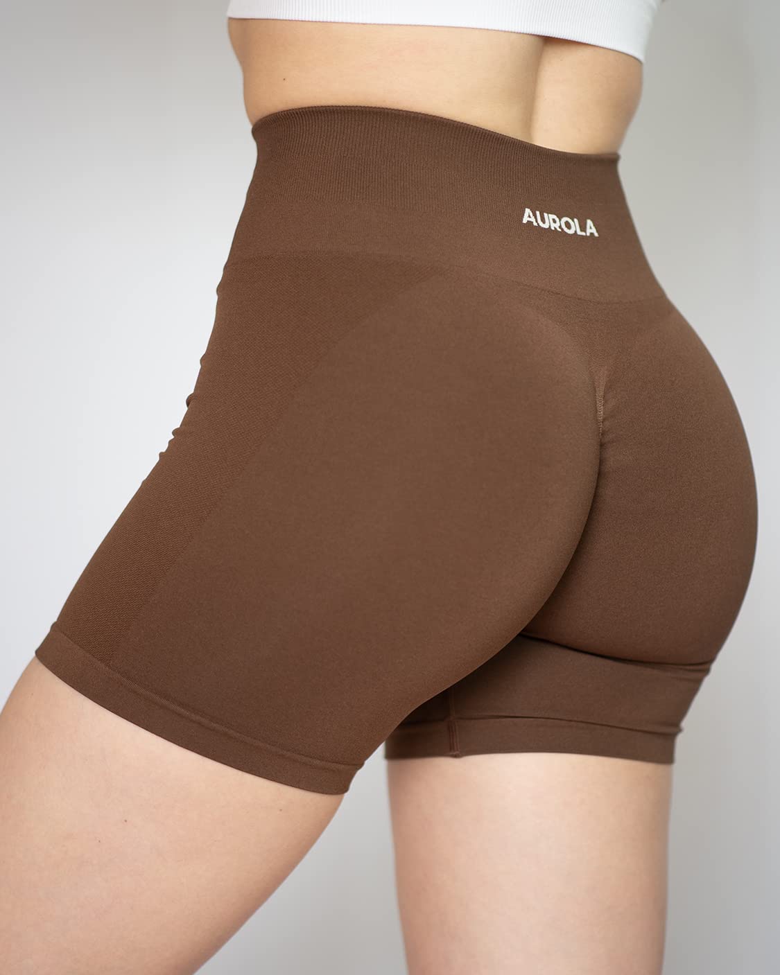 AUROLA Intensify Workout Shorts for Women Seamless Scrunch Short Gym Yoga Running Sport Active Exercise Fitness Shorts(M,Carob Brown)
