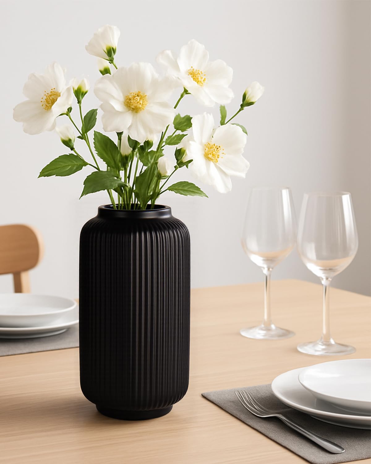 Black Ceramic Flower Vase, 8 Inch Ribbed Vase for Pampas Grass, Fresh or Dried Flowers, Decorative Centerpiece for Living Room, Kitchen, Bookshelf, Office Decor