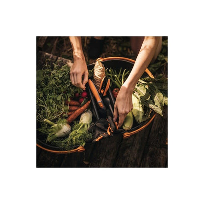 Fiskars Harvest Basket, Container for Gardening and Harvesting, Garden Tool with Ergonomic Handles and Collander
