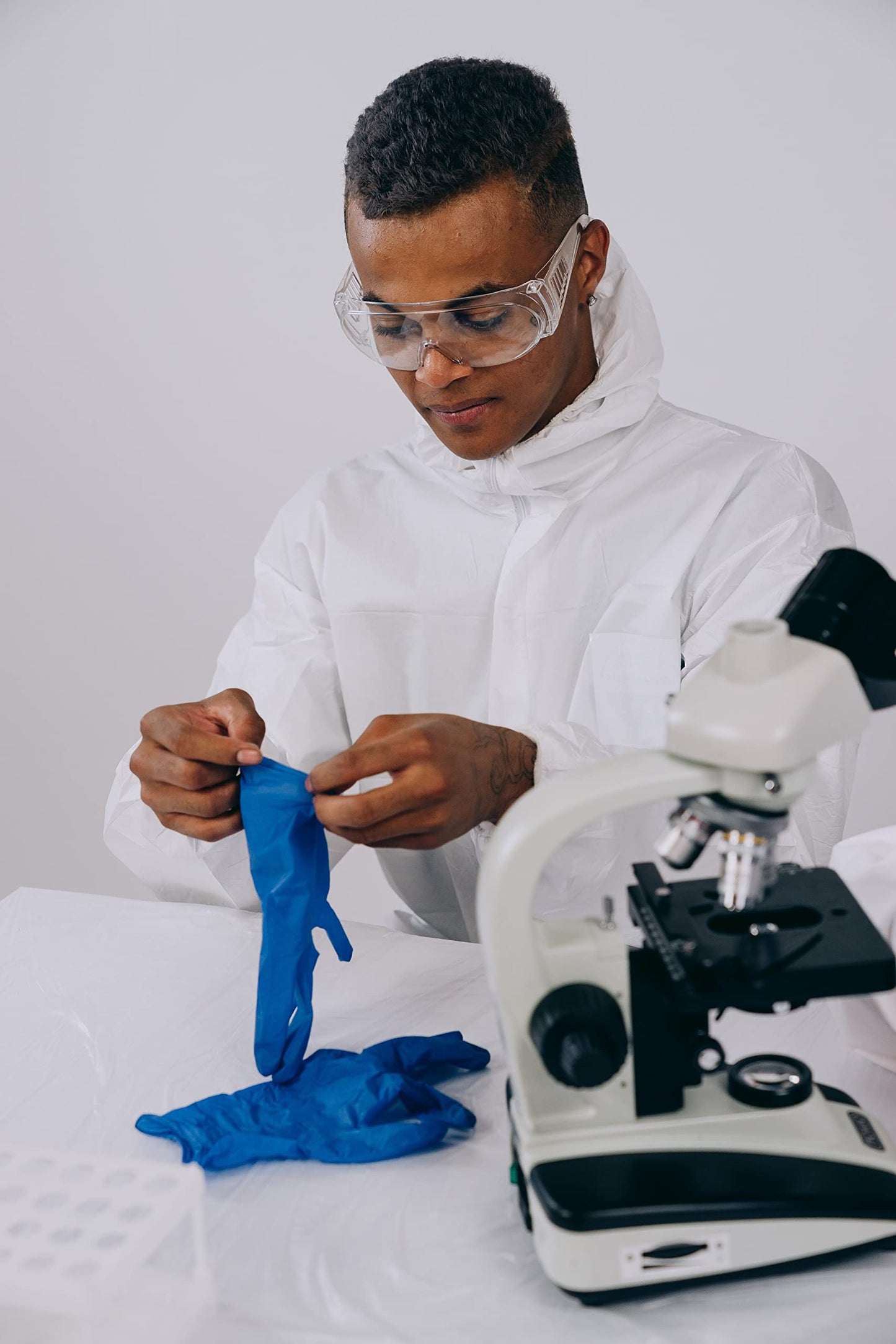 Inspire Nitrile Gloves Medical Examination | The Original Quality Stretch Cobalt Blue | 4.5 Grade Disposable Latex Free Doctors,EMT, Food Service, Cleaning, Janitorial, Household, Hospitals and More