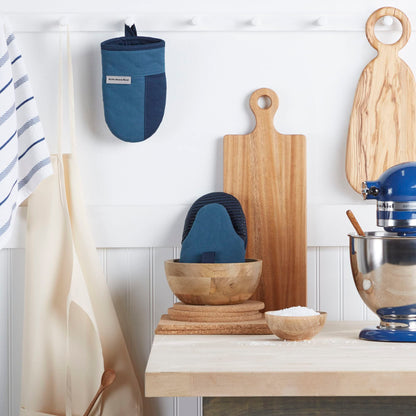 KitchenAid Beacon Two-Tone Non-Slip Mini Oven Mitt Set, Navy/Ink, 5.5"x8", 2 Piece