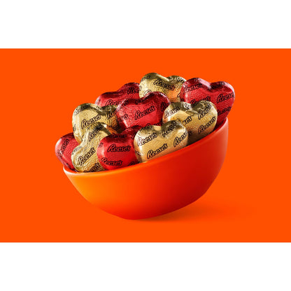 REESE'S Chocolate Peanut Butter Creme Hearts, Valentine's Candy Gift Box, 6.5 oz
