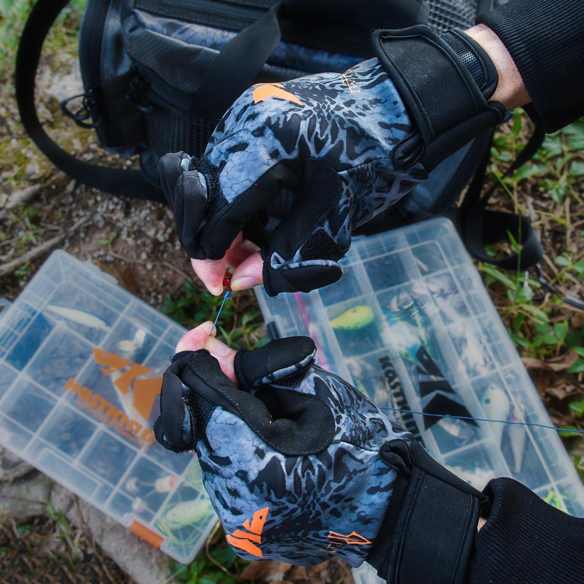 KastKing Mountain Mist Cold Weather Gloves - Ideal for Ice Fishing, Photography, or Hunting (Blackout, Large)