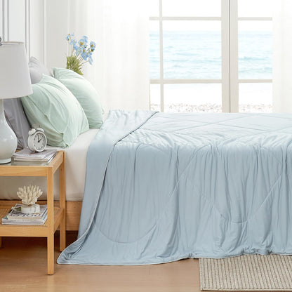 Cozy Bliss Cooling Comforter Queen Size, Cooling Blankets for Hot Sleepers and Night Sweats, Blue Summer Comforter for Queen Size Bed, Breathable Soft Lightweight Silk Smooth