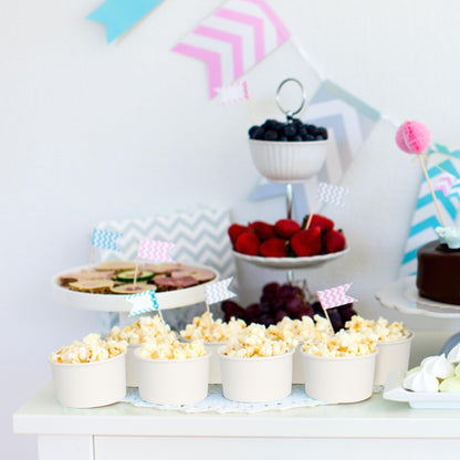 ESSENTIAL Paper Ice Cream Cups, 50pcs 8oz Disposable Dessert Bowls for Hot or Cold Food, Paper Snack Containers for Sundae, Frozen Yogurt, Soup (White)