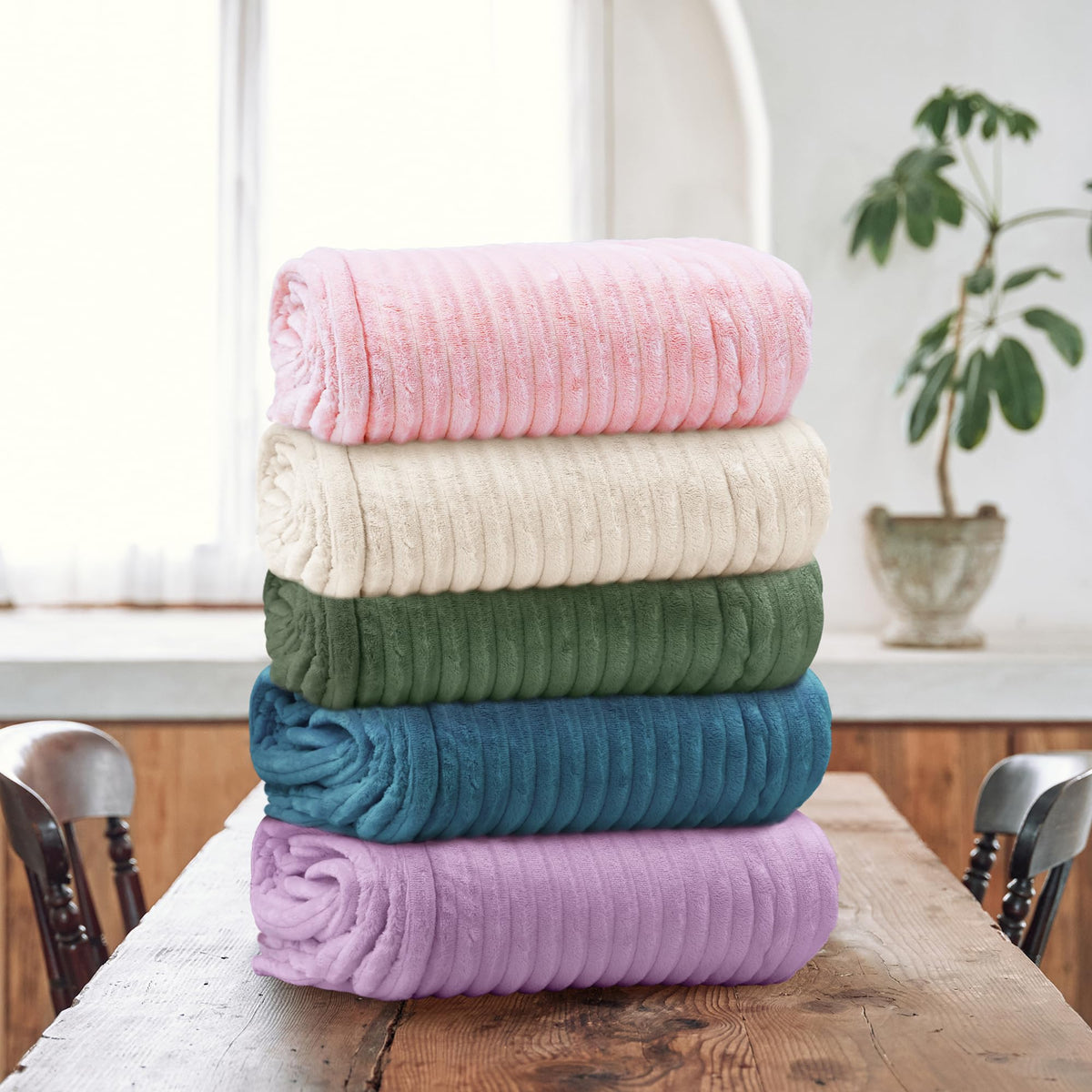 Texciting Heated Blanket Electric Blanket Throw 50”X60”-Heating Throw with 5 Heat Settings-3 Hours Auto Off,ETL Certified,Machine Washable (Pink)