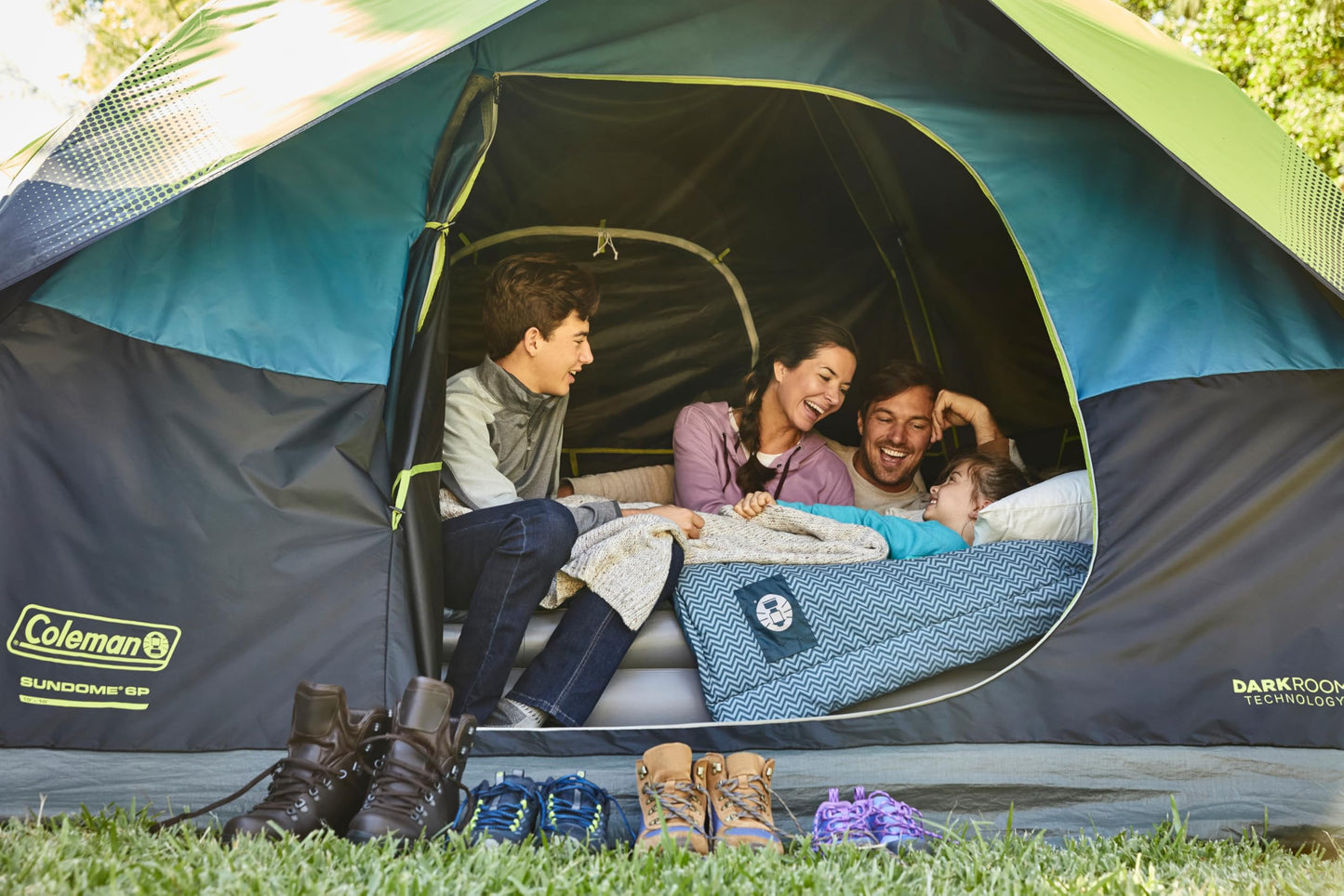 Coleman 4-Person Sundome Dark Room Dome Camping Tent