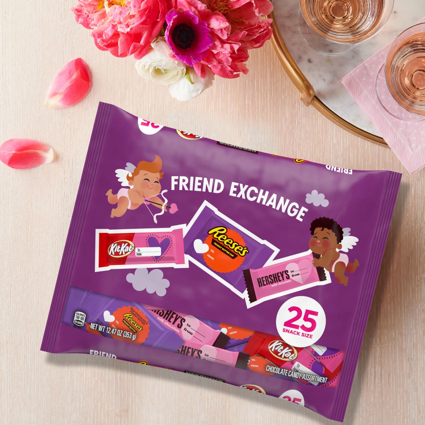 HERSHEY'S, KIT KAT and REESE'S Assorted Chocolate Snack Size, Valentine's Candy Bag, 12.47 oz (25 Pieces)