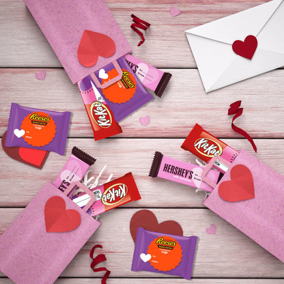 HERSHEY'S, KIT KAT and REESE'S Assorted Chocolate Snack Size, Valentine's Candy Bag, 12.47 oz (25 Pieces)