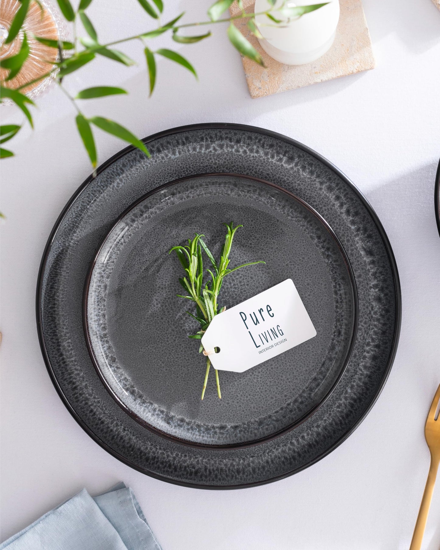 Stoneware dinnerware set 4 persons 16 pcs - Dishwasher, microwave and scratch resistant - Bowl and plate set 4 persons modern - Dinner service Pure Living black in gray…