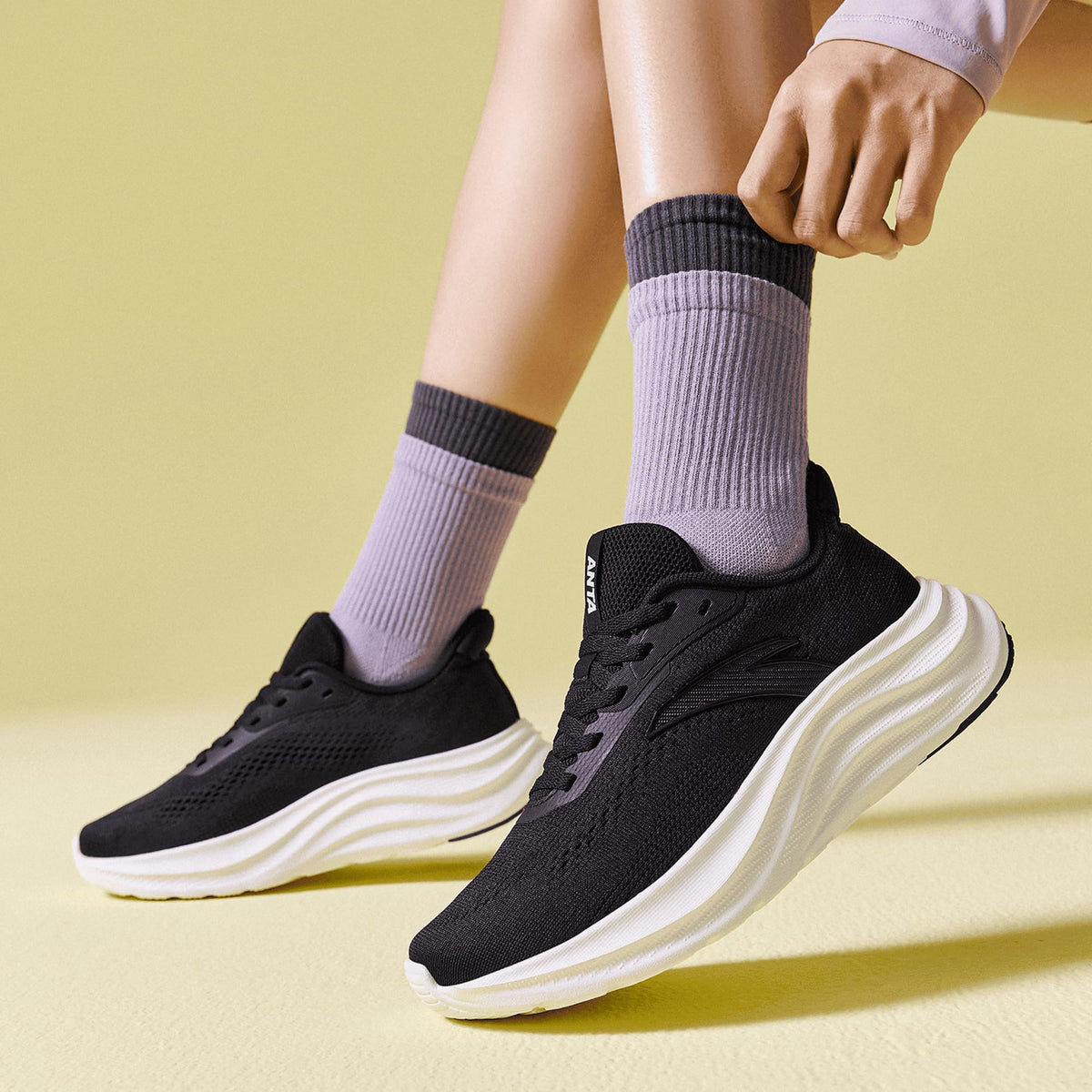 ANTA Women’s Running Shoes, Lightweight Cushioned Breathable Sneakers, Comfortable Trainers with Slip Resistant Outsole for Jogging, Workout, Daily Walking, Black/White, 9.5