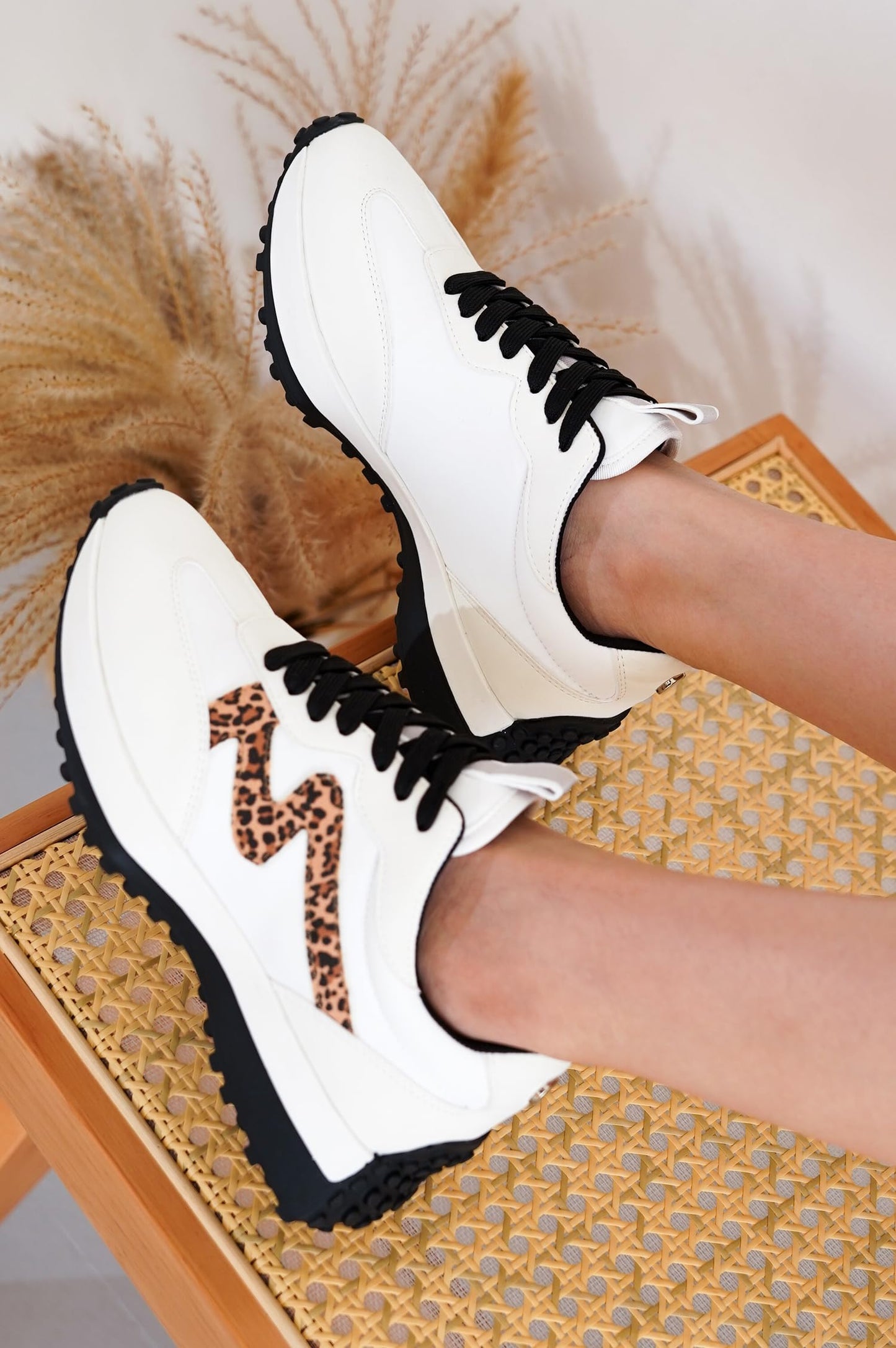 Project Cloud Trendy Fashion Sneakers for Women 2026 - Memory Foam and Non-Slip Comfortable Casual Ladies Shoes for Womens Fashion Sneakers - Lightweight Lace-up Shoes (Lecco,LEOP,8.5) Leopard