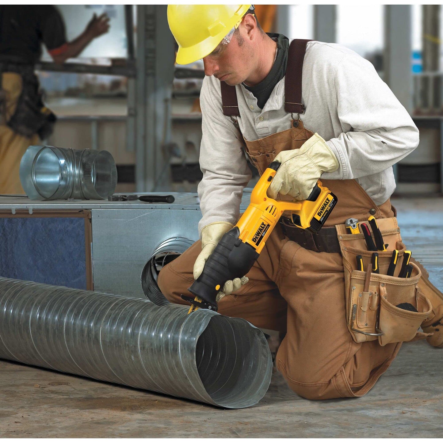 DEWALT 20V MAX Reciprocating Saw, 3,000 Strokes Per Minute, Variable Speed Trigger Cordless Saw, Tool Only (DCS380B)