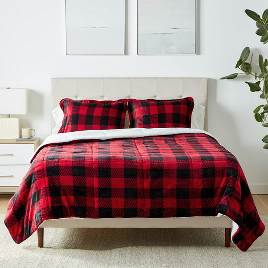 Amazon Basics 3 Piece Bedding Set, Micromink Sherpa, Ultra-Soft, Warm All Season Comforter, Full/Queen, Red Buffalo Plaid