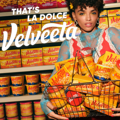 Velveeta Shells & Cheese Original Microwaveable Shell Pasta & Cheese Sauce, 8 ct Box, 2.39 oz Cups