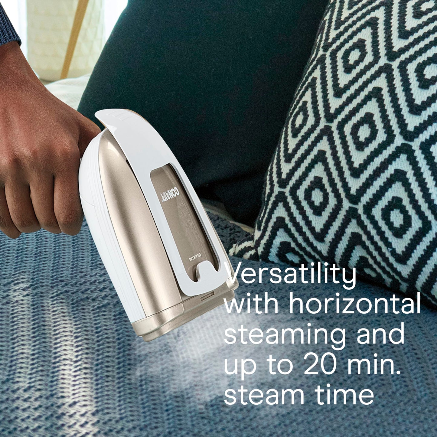 Conair Handheld Garment Steamer for Clothes, Turbo ExtremeSteam 1875W Fabric Steamer, Portable Handheld Design, Strong Penetrating Steam, White/Champagne