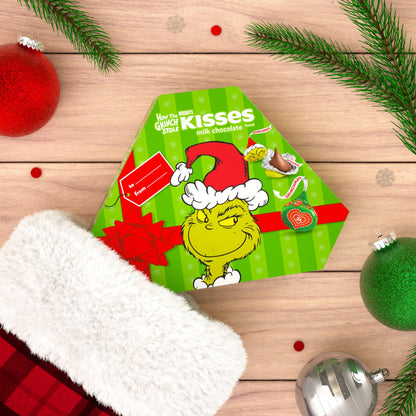 HERSHEY'S KISSES Grinch Milk Chocolate, Christmas Candy Gift Box, 6.5 oz