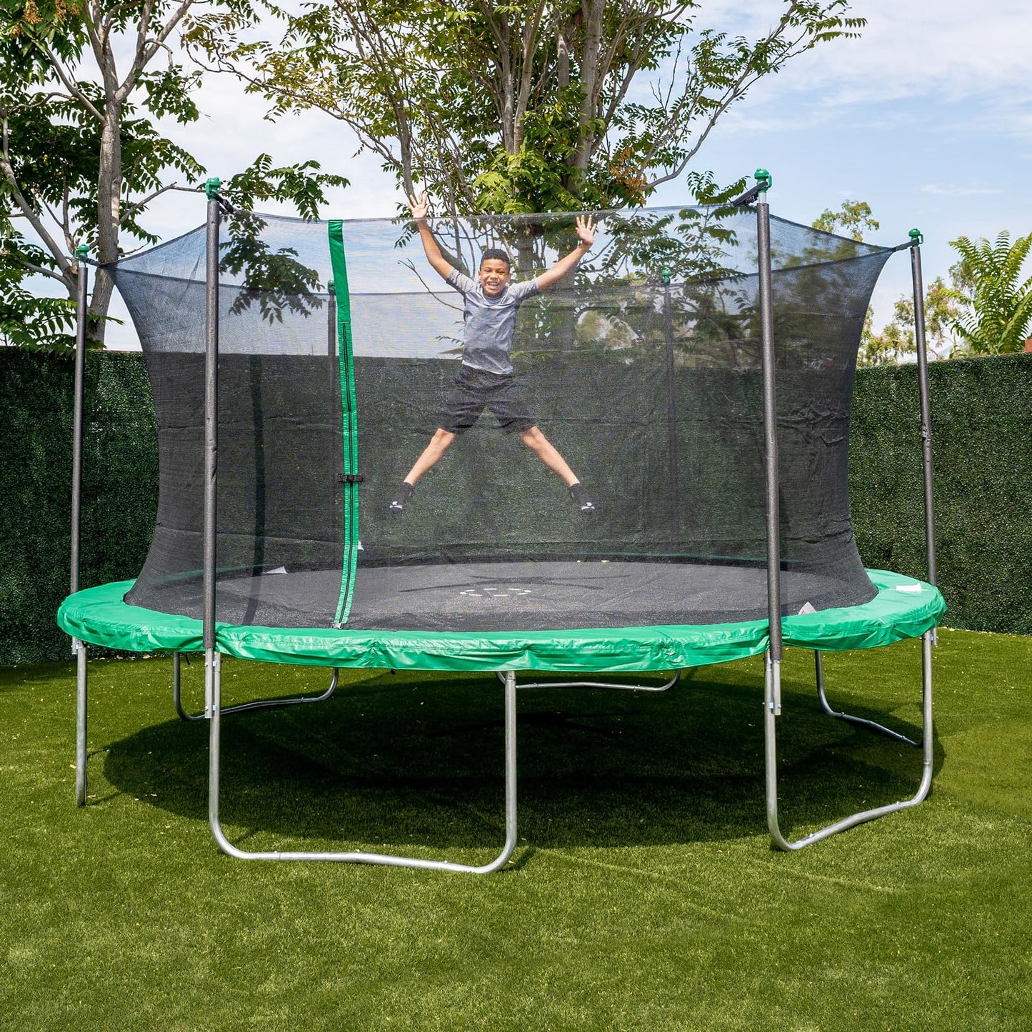 Sportspower Outdoor Kids Trampoline with Safety Enclosure Net and Foam Pad, 15FT Round - Green