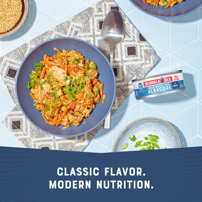 Bumble Bee Solid White Albacore Tuna in Oil, 5 oz Can (Pack of 24) - Wild Caught Tuna - 28g Protein per Serving, High in Omega-3s - Non-GMO Project Verified, Gluten Free, Kosher