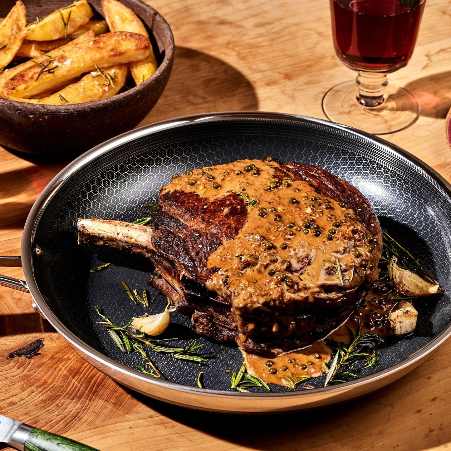 HexClad Hybrid Nonstick 12-Inch Frying Pan with Tempered Glass Lid, Stay-Cool Handle, Dishwasher-Friendly, Oven-Safe Up to 900°F, Induction Ready, Compatible with All Cooktops