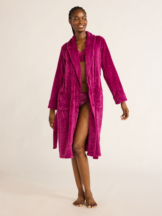 Joyspun Women's Plush Robe, Sizes S to 3X
